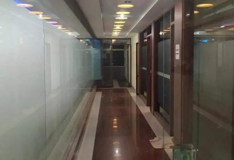 Kapselihotelli Bedspace Living