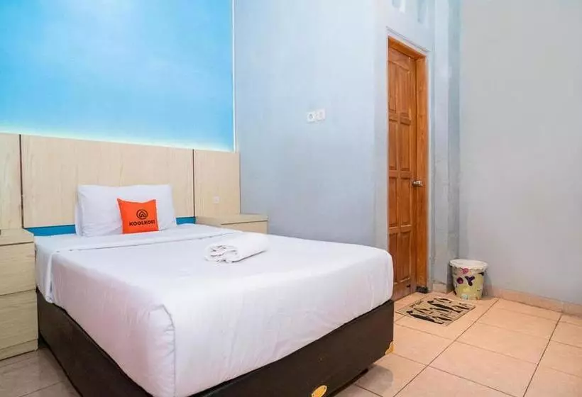 Hotelli Koolkost Near Jalan Adi Sucipto Solo