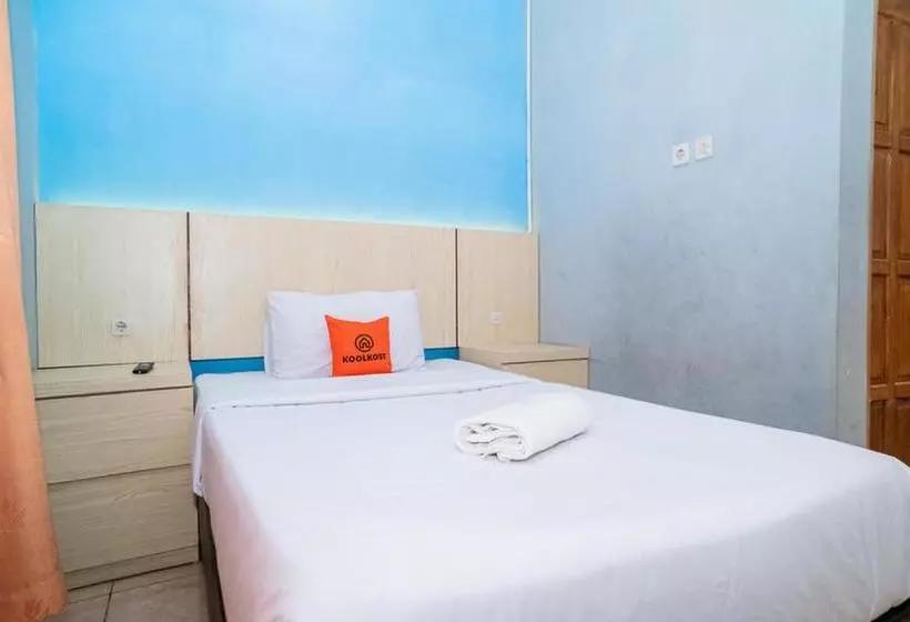 Hotelli Koolkost Near Jalan Adi Sucipto Solo