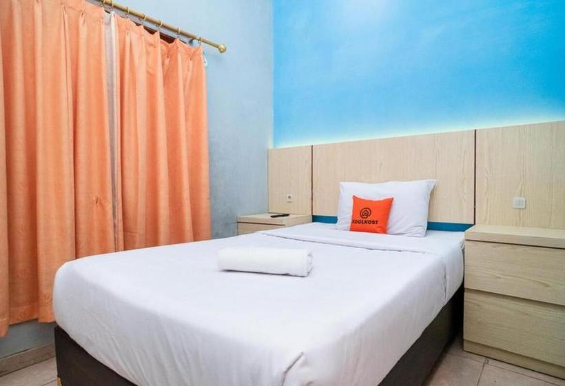 فندق Koolkost Near Jalan Adi Sucipto Solo