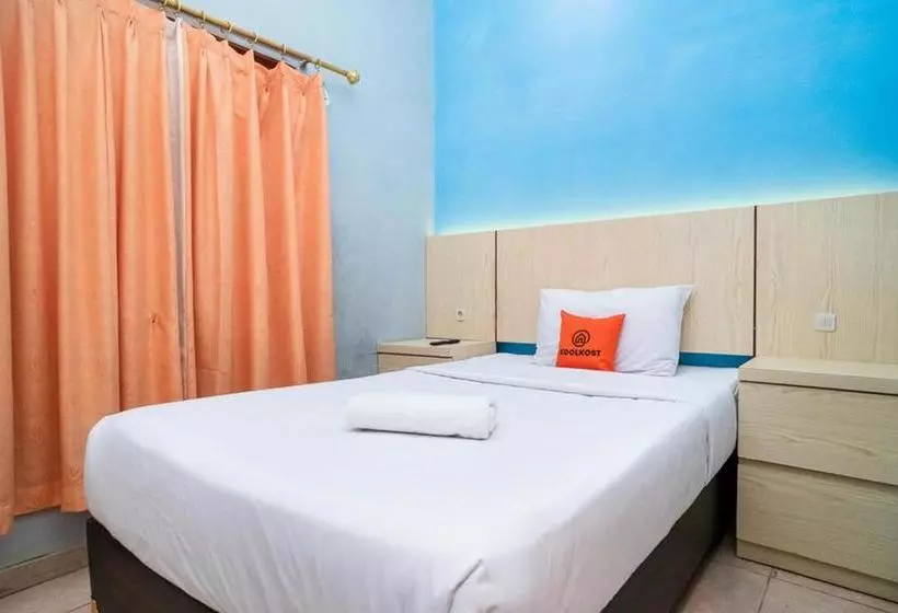 Hotelli Koolkost Near Jalan Adi Sucipto Solo