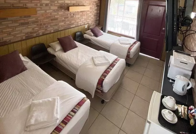 Motelli Proserpine Motor Lodge