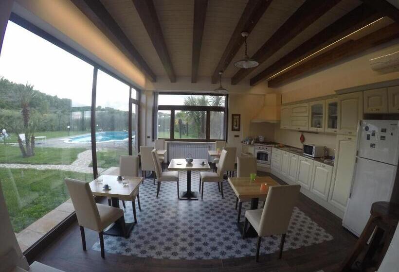 ベッドアンドブレックファースト La Tenuta Del Barone