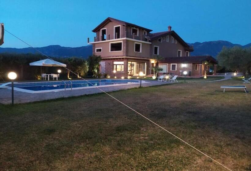 ベッドアンドブレックファースト La Tenuta Del Barone