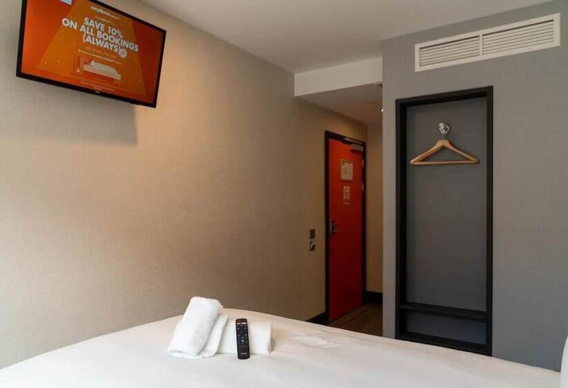 Easyhotel Cardiff