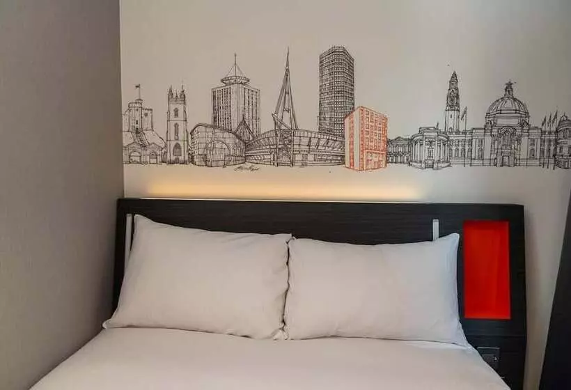 Easyhotel Cardiff