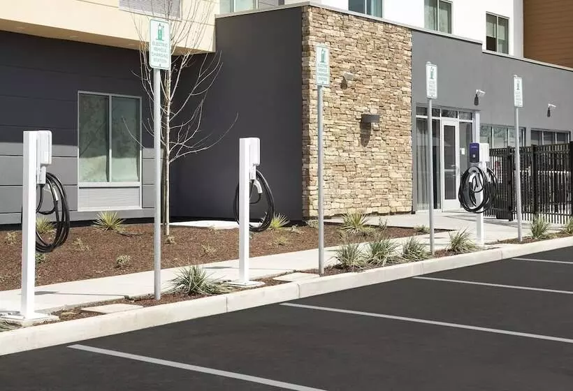 Hotelli Fairfield Inn & Suites By Marriott Santa Rosa Rohnert Park