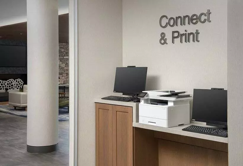 Hotelli Fairfield Inn & Suites By Marriott Santa Rosa Rohnert Park