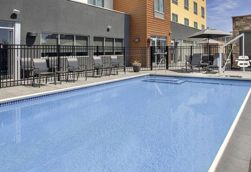 ホテル Fairfield Inn & Suites By Marriott Santa Rosa Rohnert Park