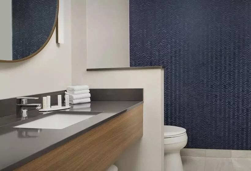 Hotelli Fairfield Inn & Suites By Marriott Santa Rosa Rohnert Park