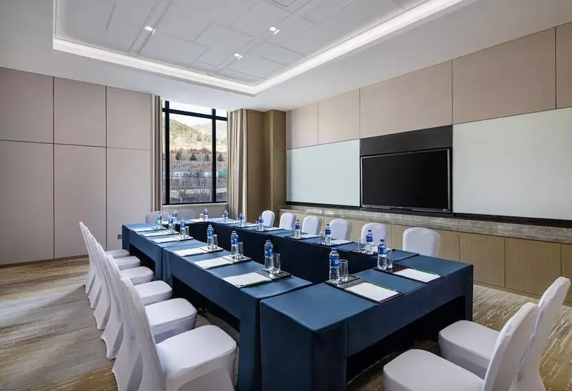 ホテル Holiday Inn Chengde Park View, An Ihg