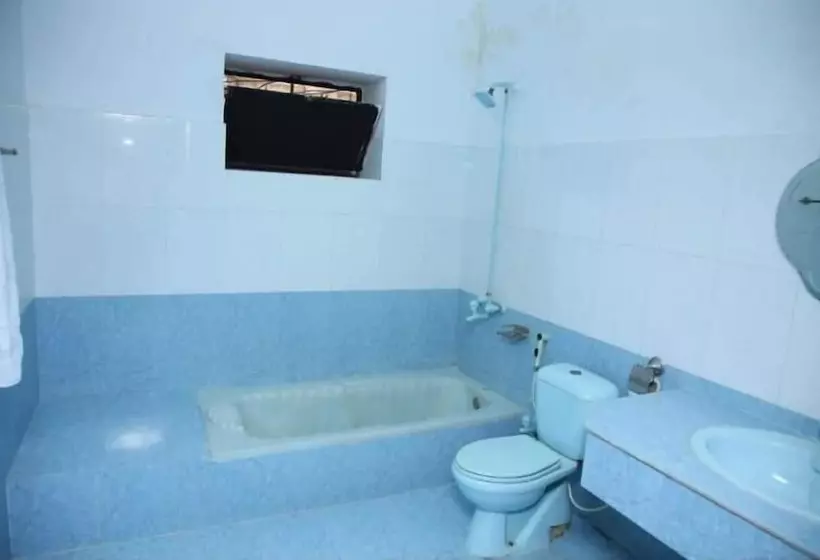 هتل Or Odyssey Residence