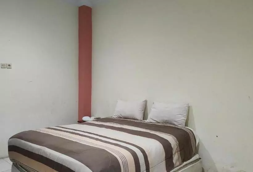 ホテル Oyo 90207 Danty Guest House