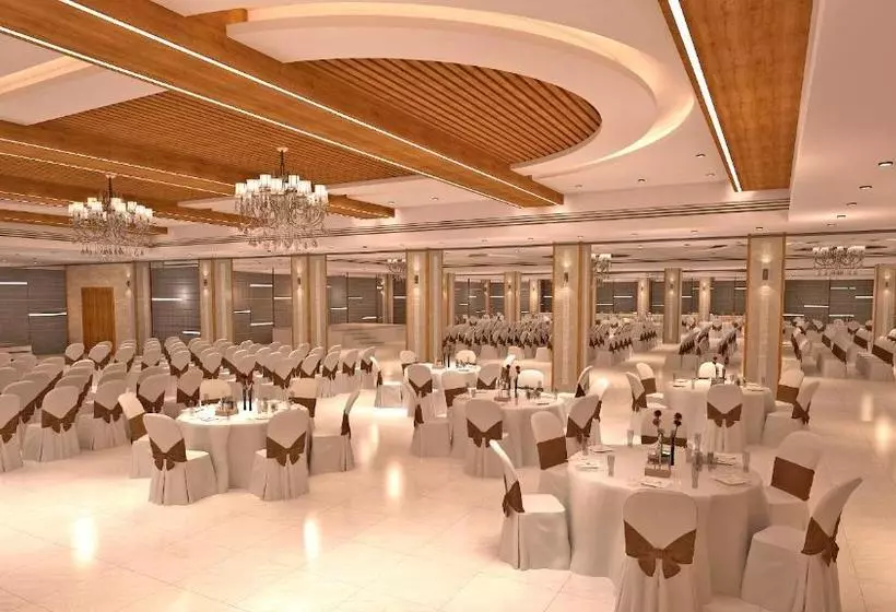 Hotelli Palm Pacific