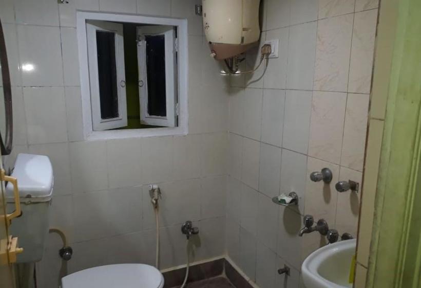 호텔 Plaza Kolkata By Wb S