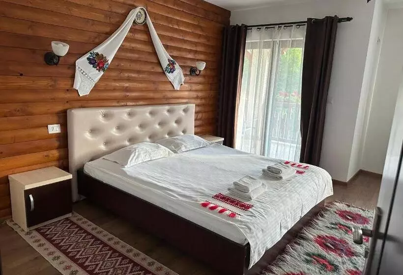ペンション Casa Maramureșană