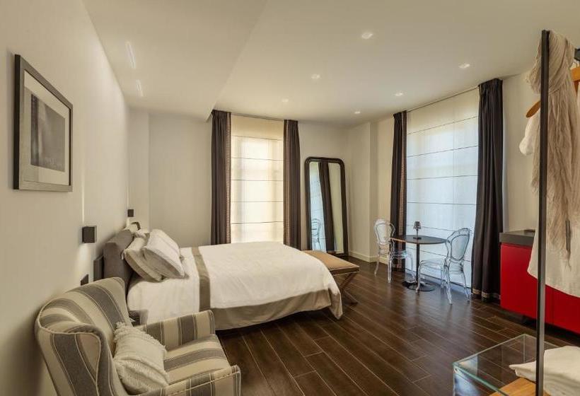 پانسیون Qui Vicino Boutique Rooms And Suites