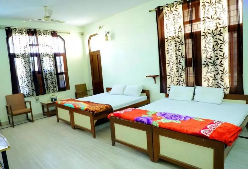 ペンション Shri Shri Radha Shyam Palace Guest House