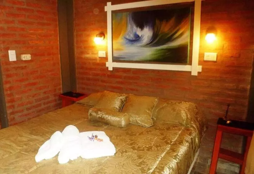 ユースホステル Cabañas El Recodo De Potrero