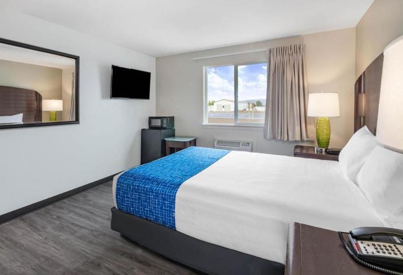 ユースホステル Travelodge By Wyndham Lovell/bighorns