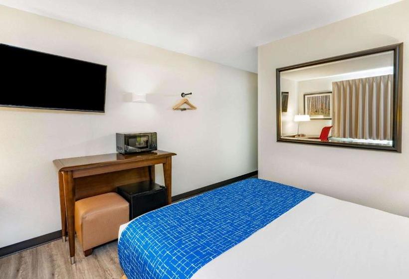 ユースホステル Travelodge By Wyndham Lovell/bighorns