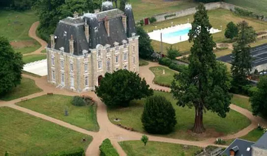 Aamiaismajoitus (B&B) Château De Montbraye