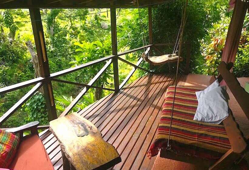 تختخواب و صبحانه Cocoa Cottage