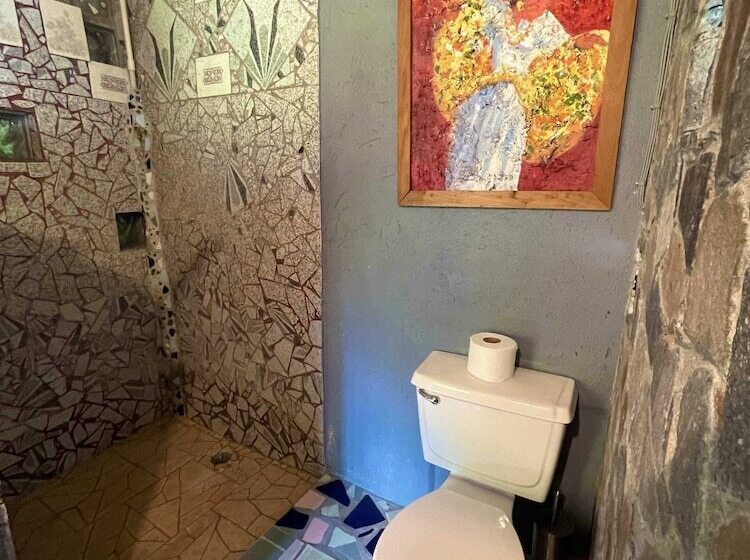 تختخواب و صبحانه Cocoa Cottage