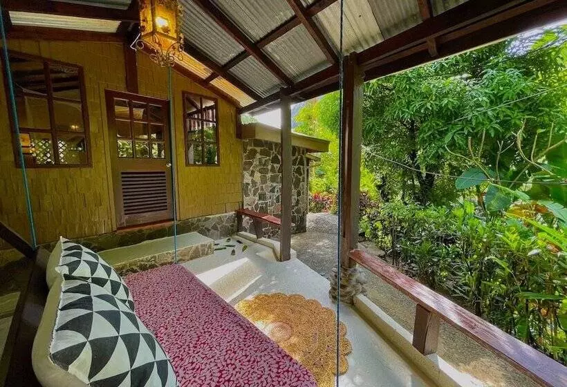 تختخواب و صبحانه Cocoa Cottage