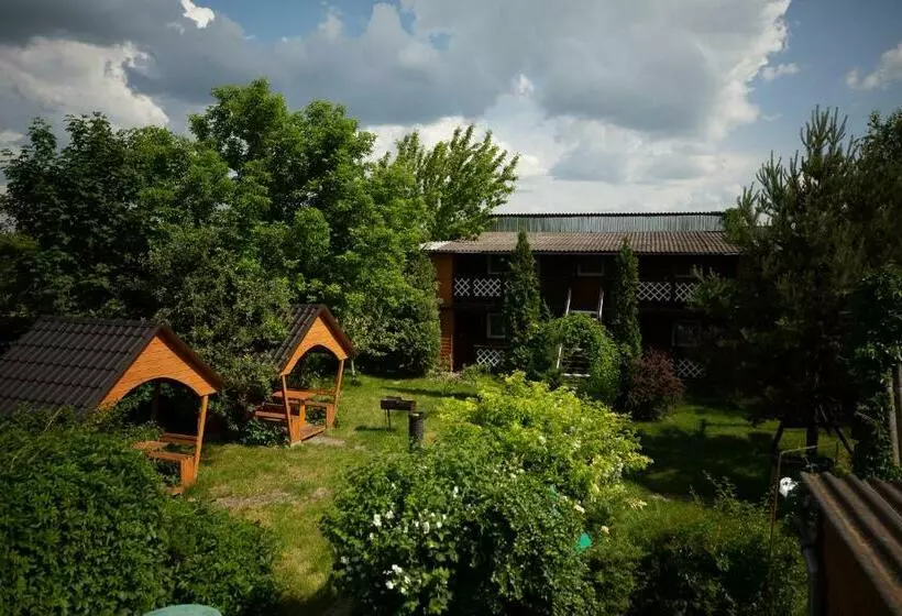 Aamiaismajoitus (B&B) Sadyba U Gansa