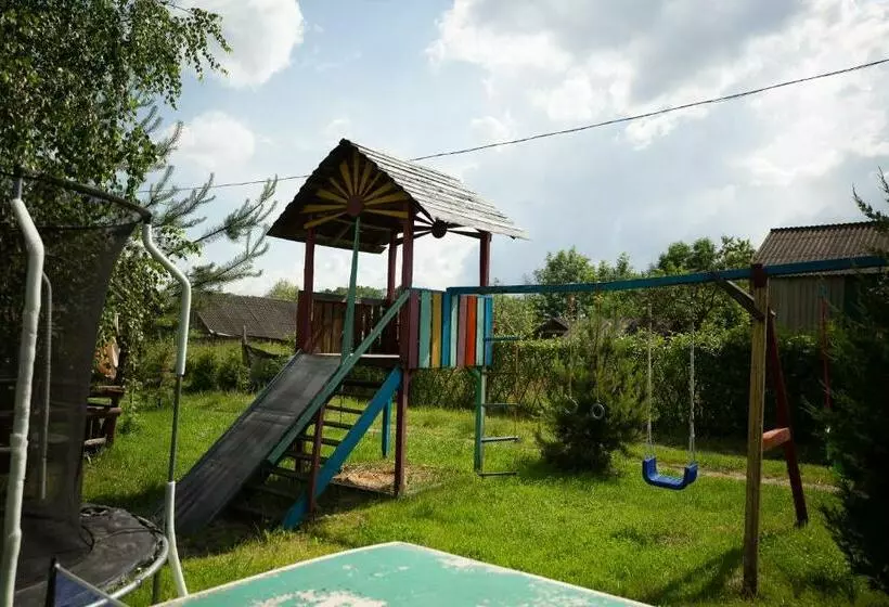 Aamiaismajoitus (B&B) Sadyba U Gansa