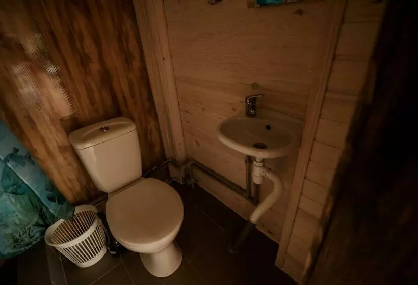 Aamiaismajoitus (B&B) Sadyba U Gansa