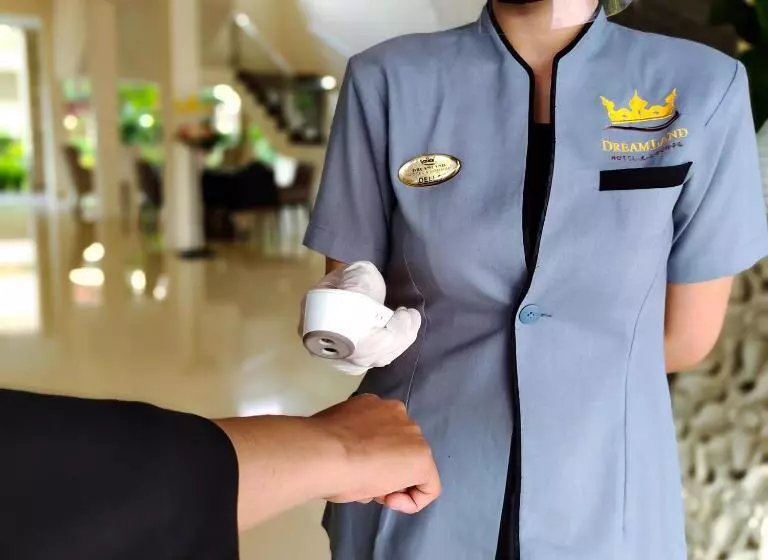 Hotel Dreamland And Lounge