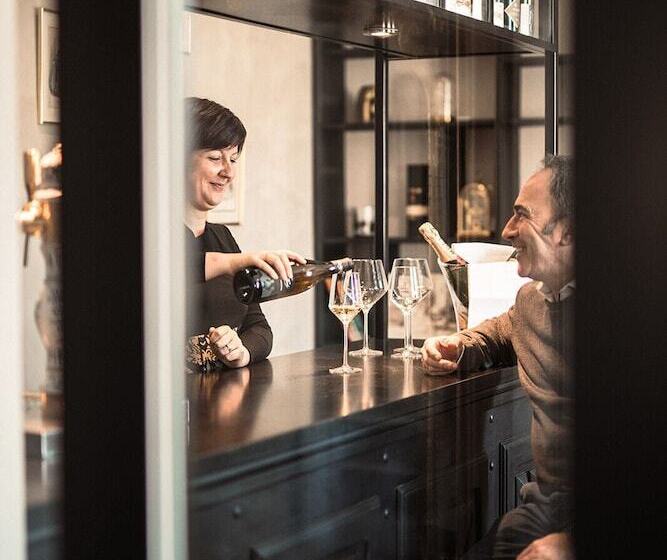 호텔 La Maison Tatin