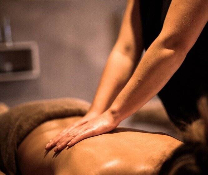 호텔 La Maison Tatin