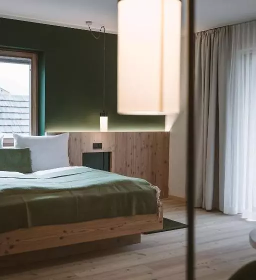 Hotelli Neusacherhof