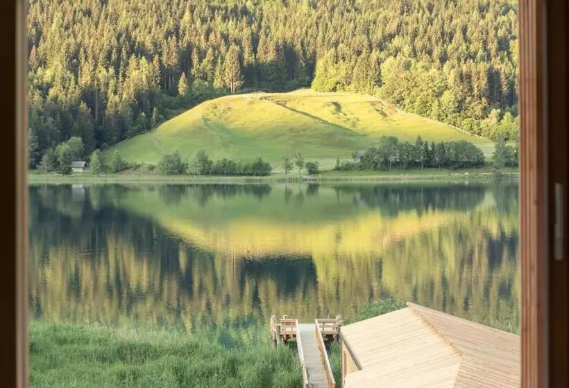 Hotelli Neusacherhof