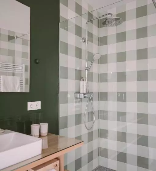 Hotelli Neusacherhof