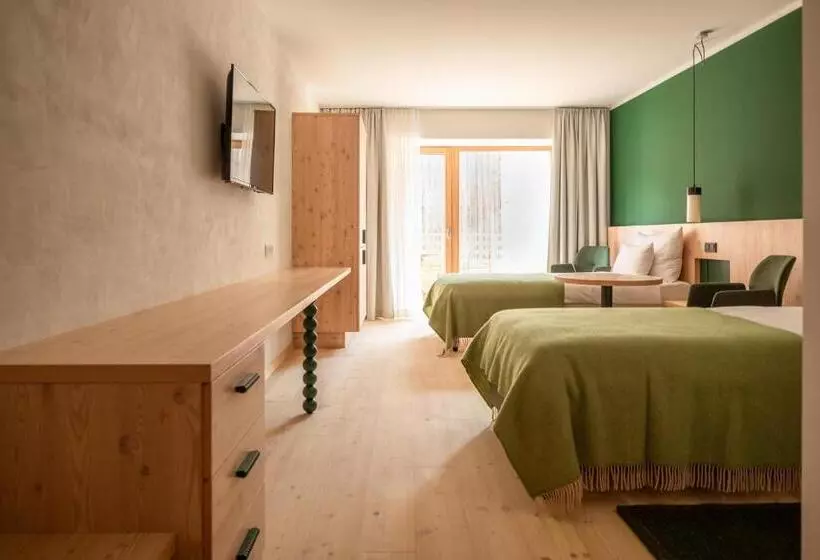 Hotelli Neusacherhof