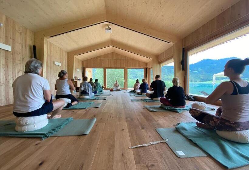 فندق Neusacherhof