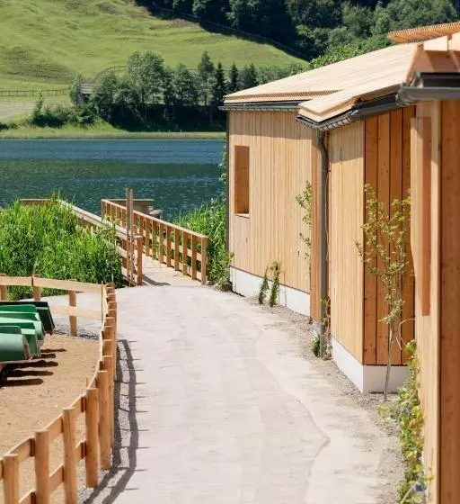 Hotelli Neusacherhof