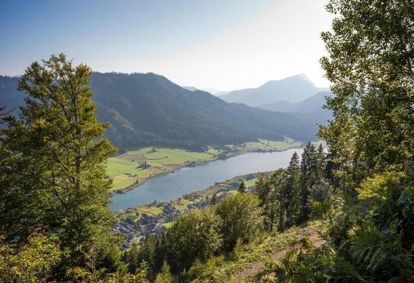 فندق Neusacherhof