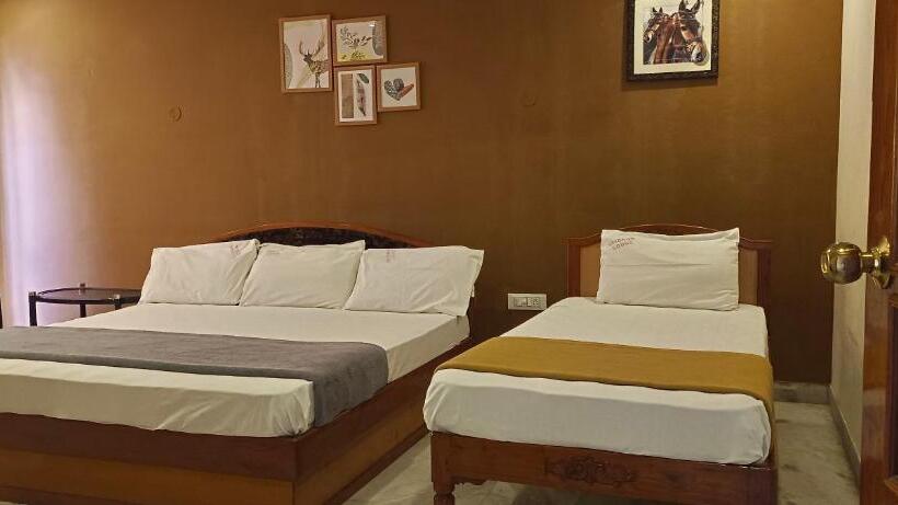 בית מלון כפרי Sridhar Lodge