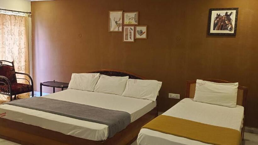 בית מלון כפרי Sridhar Lodge