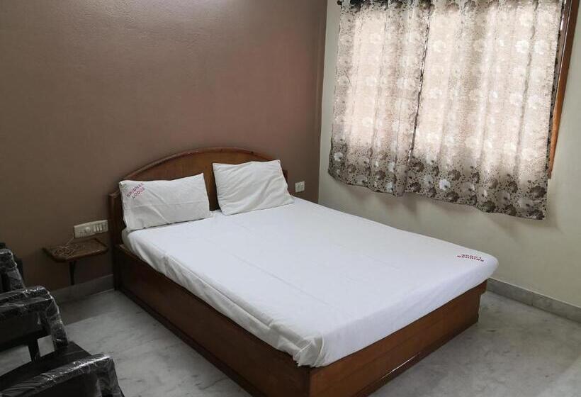 בית מלון כפרי Sridhar Lodge