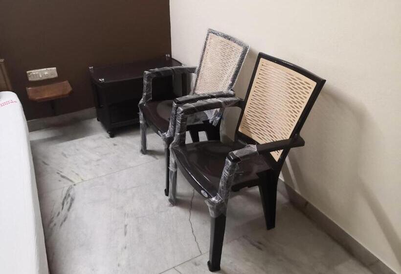 בית מלון כפרי Sridhar Lodge