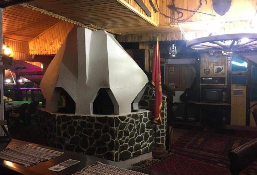 پانسیون Planinarski Dom Kula Avdović