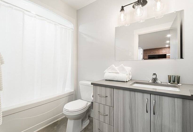 Station 1 By Terra Hospitality