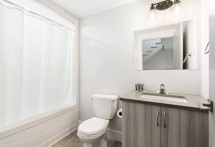 Station 1 By Terra Hospitality