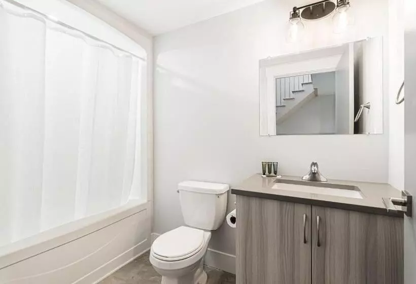 Station 1 By Terra Hospitality